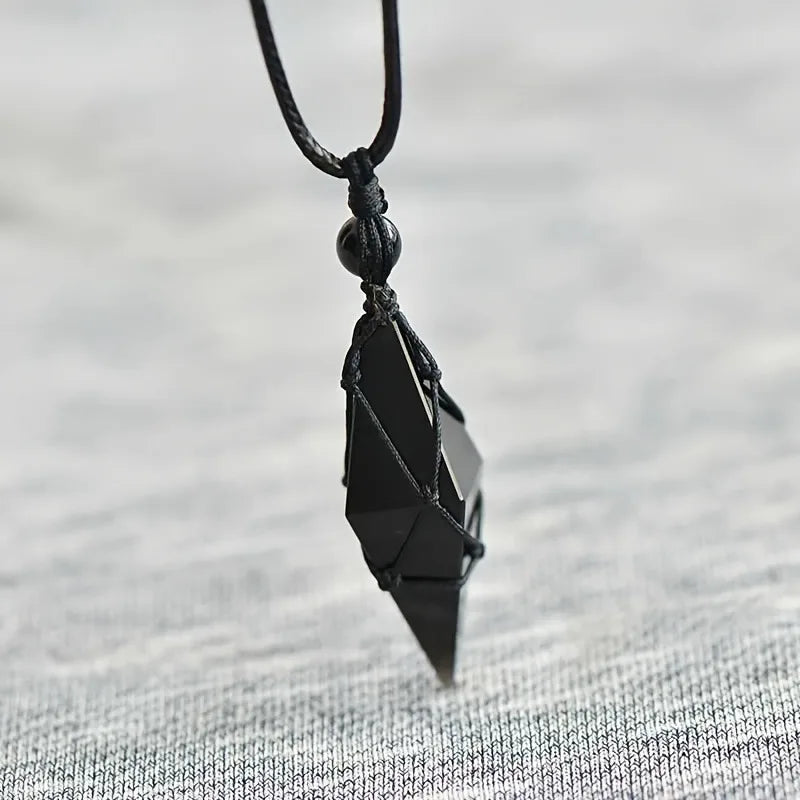 Colar de Cristal com Pingente em Forma de Ponta de Flecha de Obsidiana Negra para Homens e Mulheres, Joia de Cristal Natural para Uso Diário