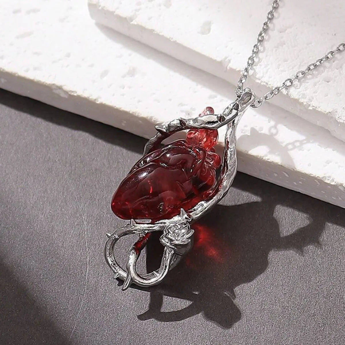Collar Rosa de Espinas · Corazón