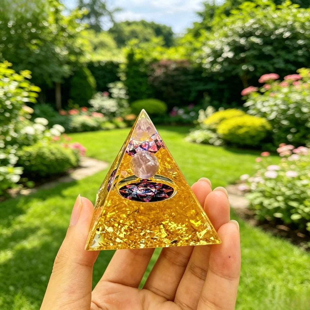 Pirámide Loto · Orgonita Decorativa