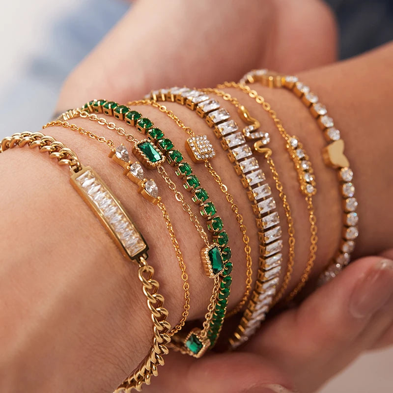 Pulsera Centella: Circonitas. Diseño y acabado de la pieza mostrada.