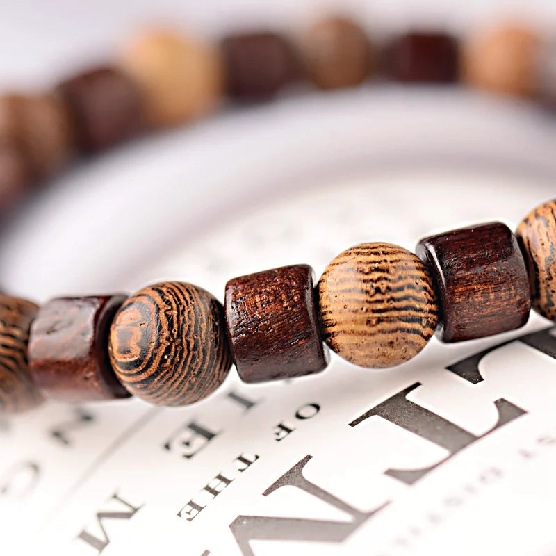 Pulsera Om · Cuentas y Colgante