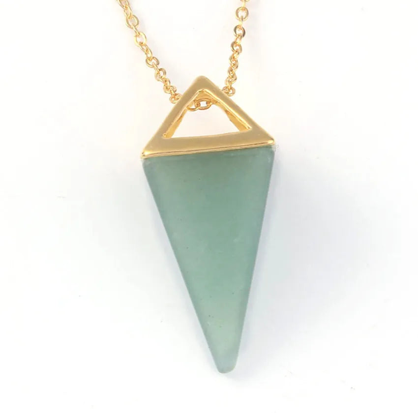 Colgante de punta de cristal