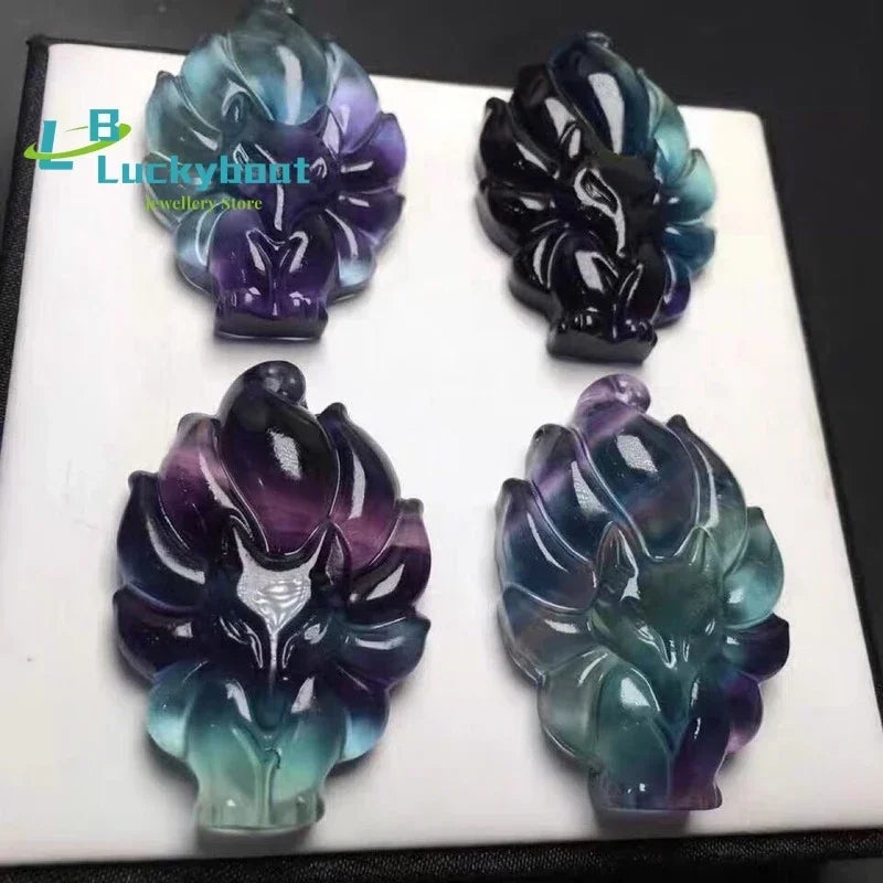 Pingente de Jade em Forma de Raposa de Nove Caudas Esculpido à Mão em Fluorita Natural, Joias de Boutique da Moda, Colar de Raposa para Homens e Mulheres, Presente
