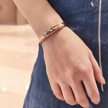 Vinterly-Pulseiras Magnéticas de Cobre para Mulheres, 8mm, Rosa Torcida, Ajustável, Ímãs de Energia Sanitária, Pulseiras Metálicas, Punho Redimensionável, Jóias