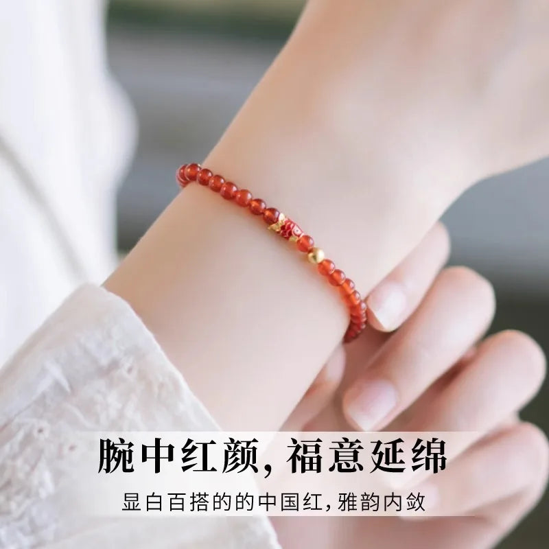 Pulsera de ágata roja con koi