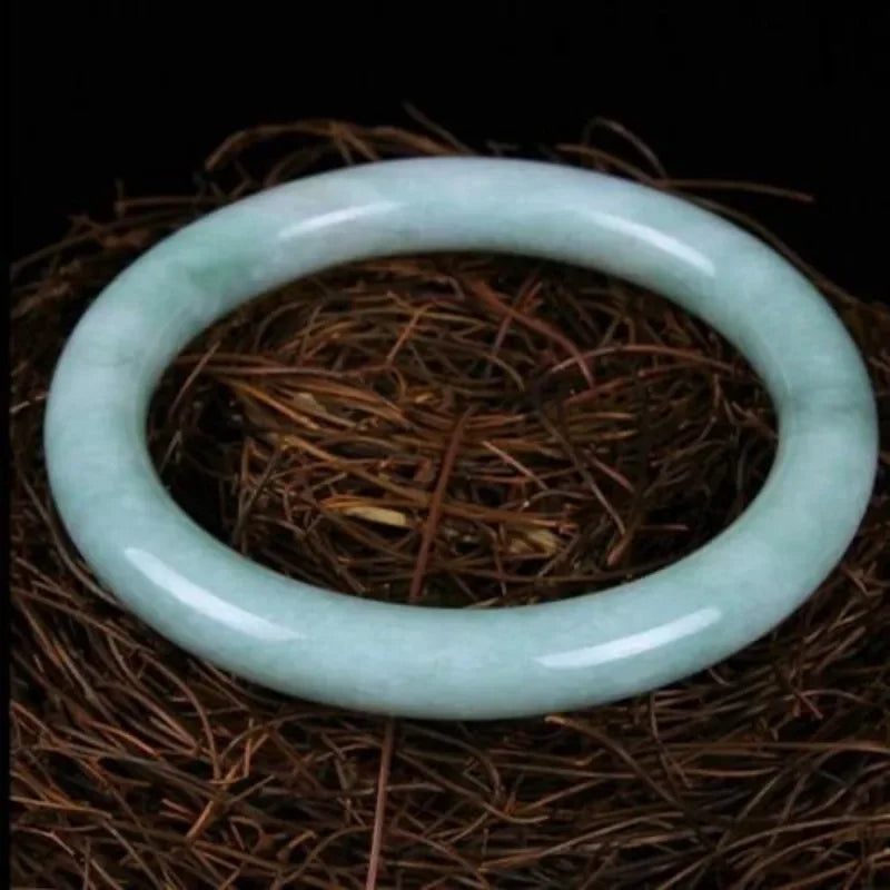 Brazalete de jade verde de 52 a 66 mm
