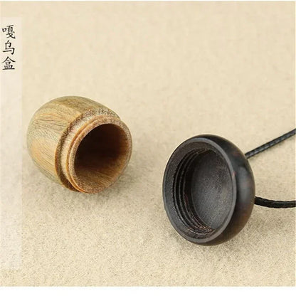 Novo criativo colar pinha retro ébano bolota pingente caixa arte design colar pingente rotativo desejando garrafa acessório