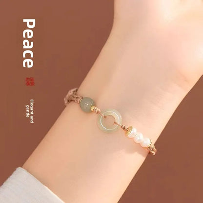 Pulseira de Jade Hetian Estilo Chinês com Fivela da Paz da Sorte para Mulheres, Corda Marrom Damasco Tecida à Mão, Pérola de Concha, Joia da Bênção e Fortuna