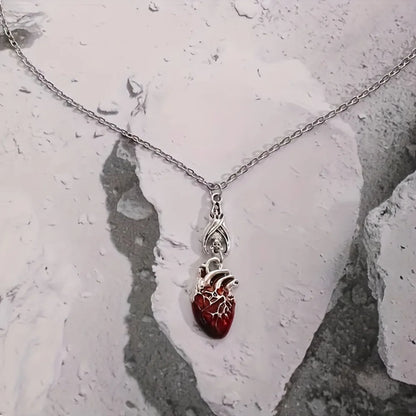 Collar Corazón Sombrío · Estilo Gótico