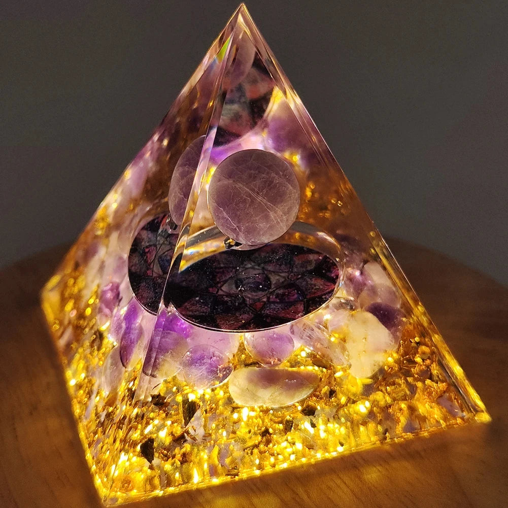 Pirámide Loto · Orgonita Decorativa