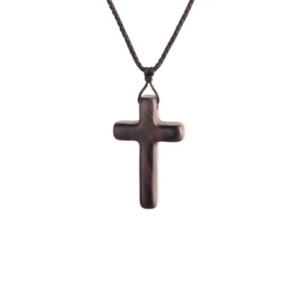 Collar de cruz de madera