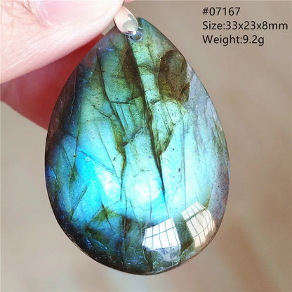Colgante ovalado de labradorita azul