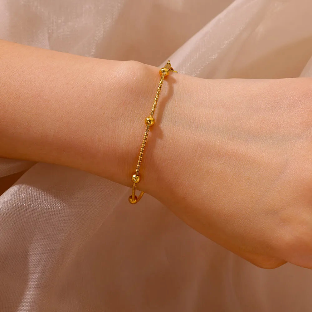 Pulsera Áurea · Cadena Dorada