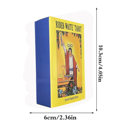 Caja de tarot Rider-Waite bilingüe con medidas indicadas de 10,3 por 6 cm.