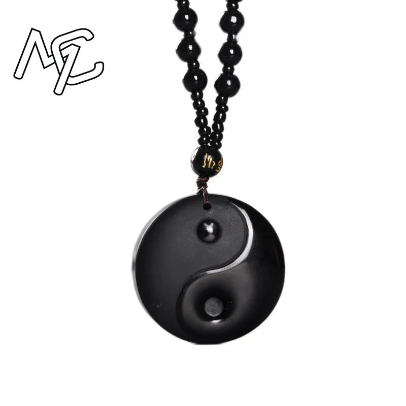 Colgante Bagua de obsidiana tallada