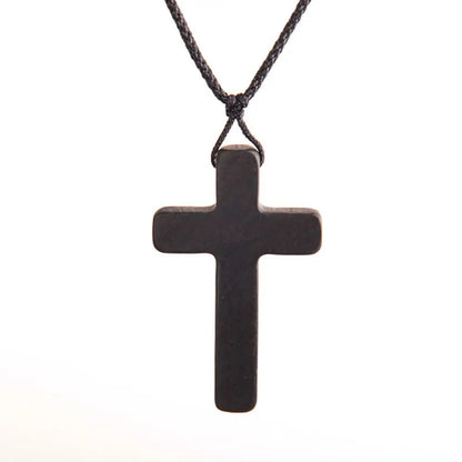 Collar de cruz de madera