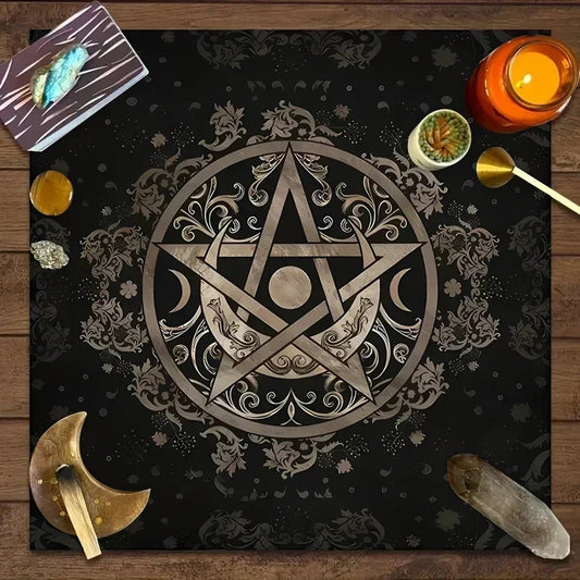 Mantel Umbral: Símbolos Lunares. Diseño y acabado de la pieza mostrada.