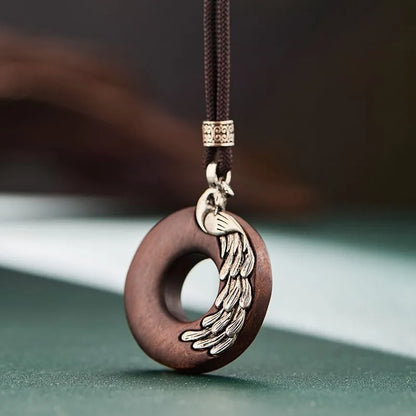 Pingente de pavão de ébano estilo chinês vintage, esplendor radiante, colar de camadas longas ajustável para mulheres, acessório de mistura de linho