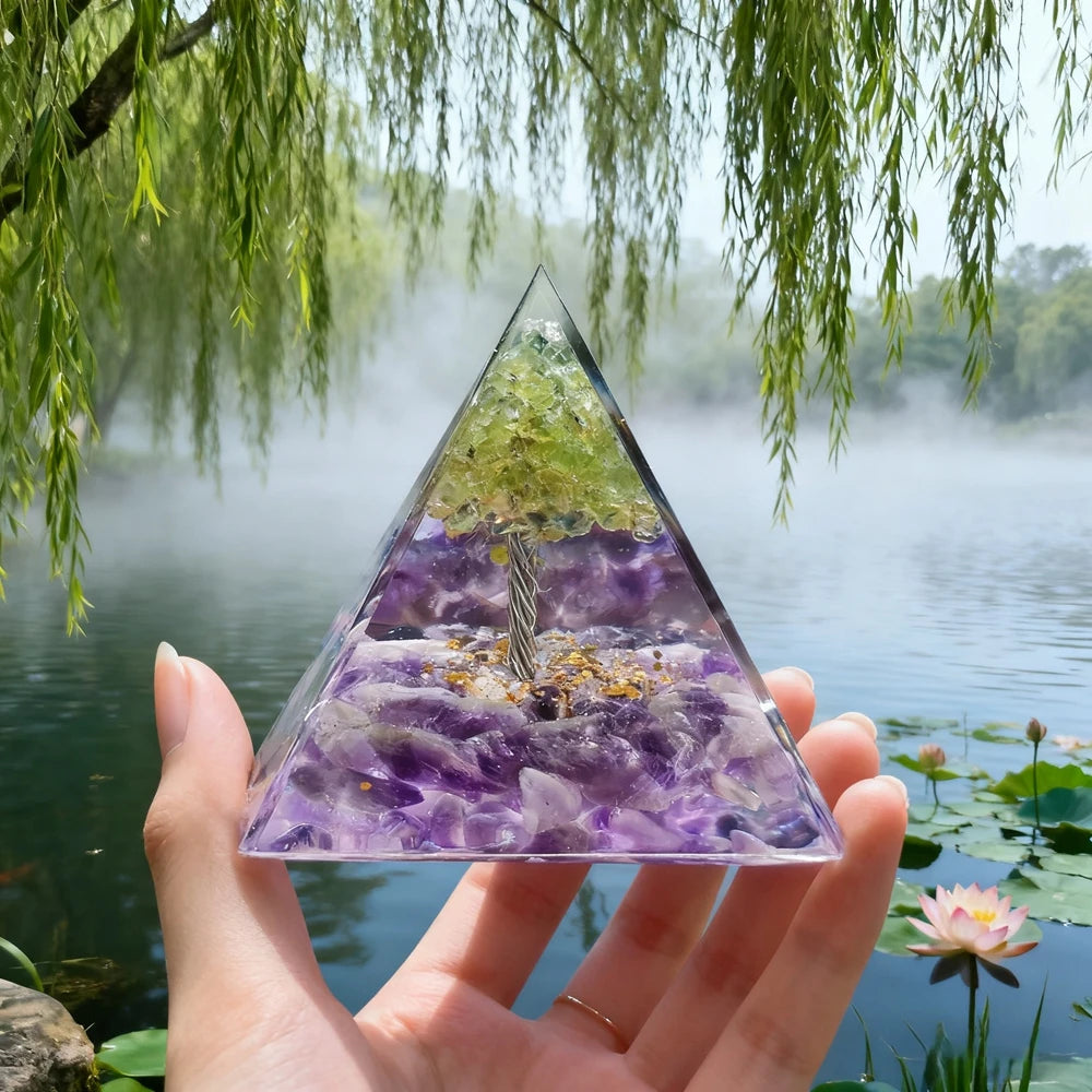 Pirámide Loto · Orgonita Decorativa