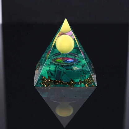 Pirámide Loto · Orgonita Decorativa