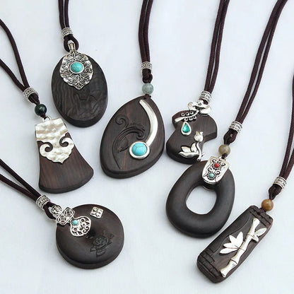 Colar longo com pingente de madeira de ébano, estilo chinês, feito à mão, com design retro, para mulheres, ideal para usar com blusas de tricô, com cordão encerado, joia de estilo étnico boho, para uso diário.