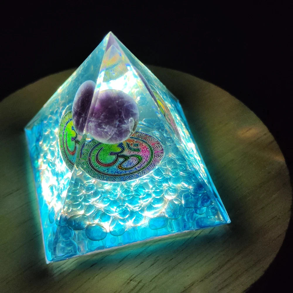 Pirámide Loto · Orgonita Decorativa