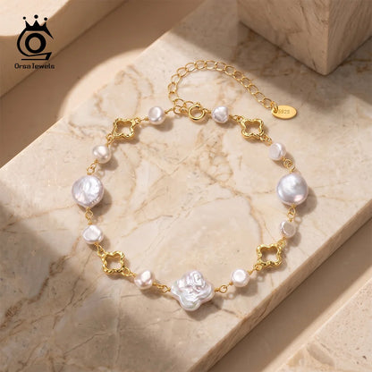 Pulsera de perlas barrocas con trébol