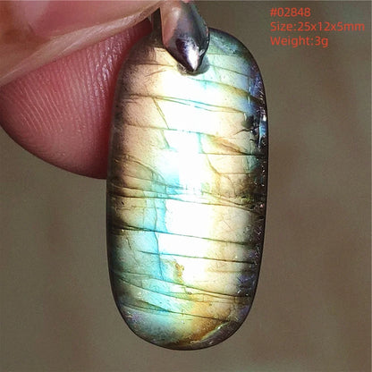 Colgante ovalado de labradorita azul