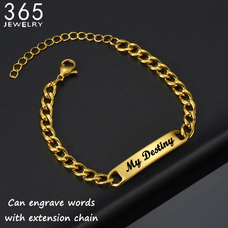 Pulsera Huella: Placa Personalizable. Diseño y acabado de la pieza mostrada.