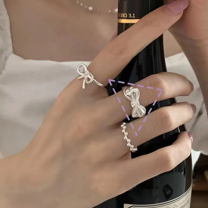 Anillo minimalista de piedra lunar