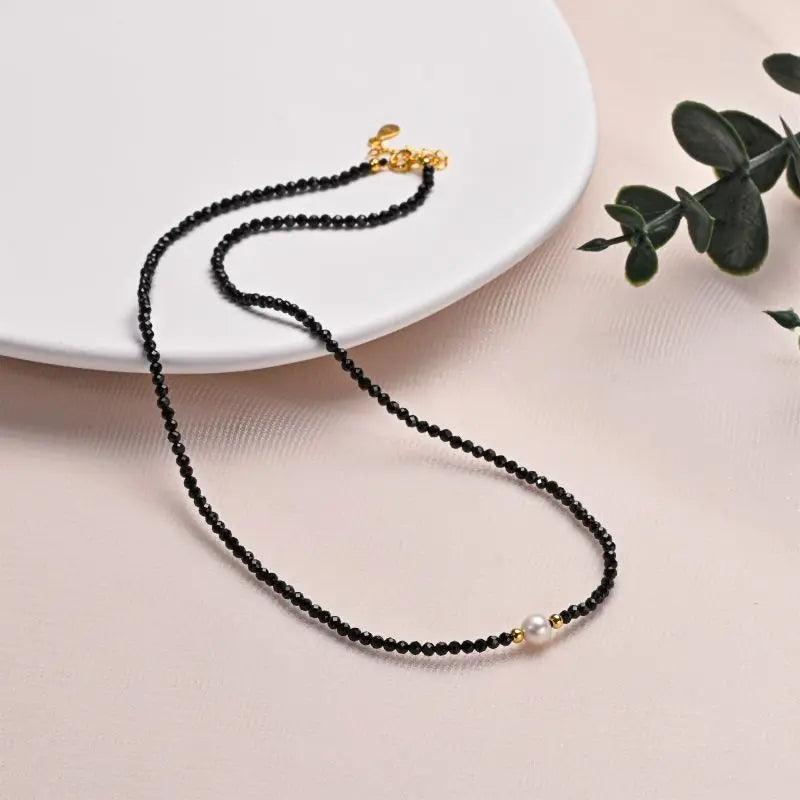Espinélio preto cristal natural 5-6mm perto redondo colar de pérolas de água doce banhado a ouro s925 prata esterlina jóias finas para mulher