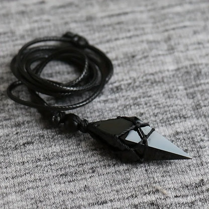 Colar de Cristal com Pingente em Forma de Ponta de Flecha de Obsidiana Negra para Homens e Mulheres, Joia de Cristal Natural para Uso Diário