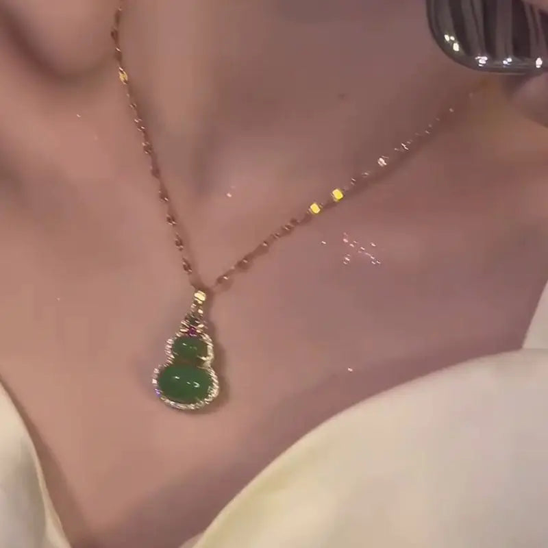 Novo Colar Pingente de Cabaça Rosa e Verde Estilo Chinês, Corrente de Clavícula de Luxo, Joia Étnica para o Pescoço
