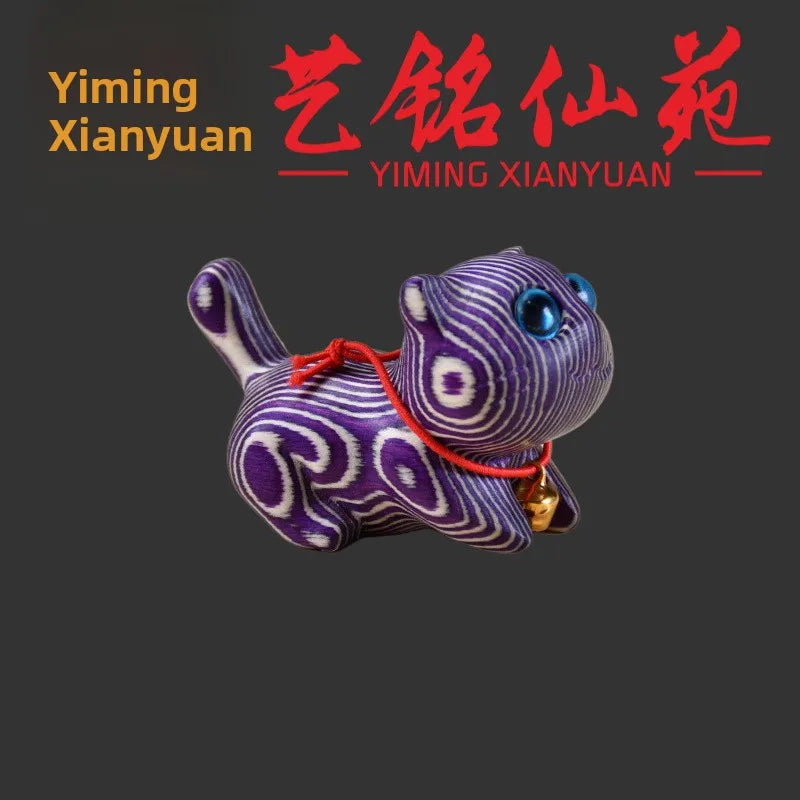 Figura Gato Curioso: Miniatura. Diseño y acabado de la pieza mostrada.