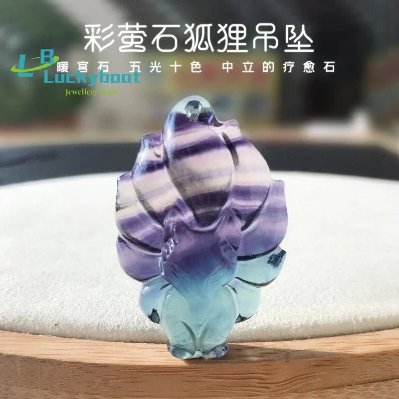 Pingente de Jade em Forma de Raposa de Nove Caudas Esculpido à Mão em Fluorita Natural, Joias de Boutique da Moda, Colar de Raposa para Homens e Mulheres, Presente