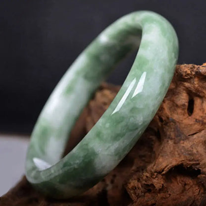 Brazalete de jade de estilo clásico
