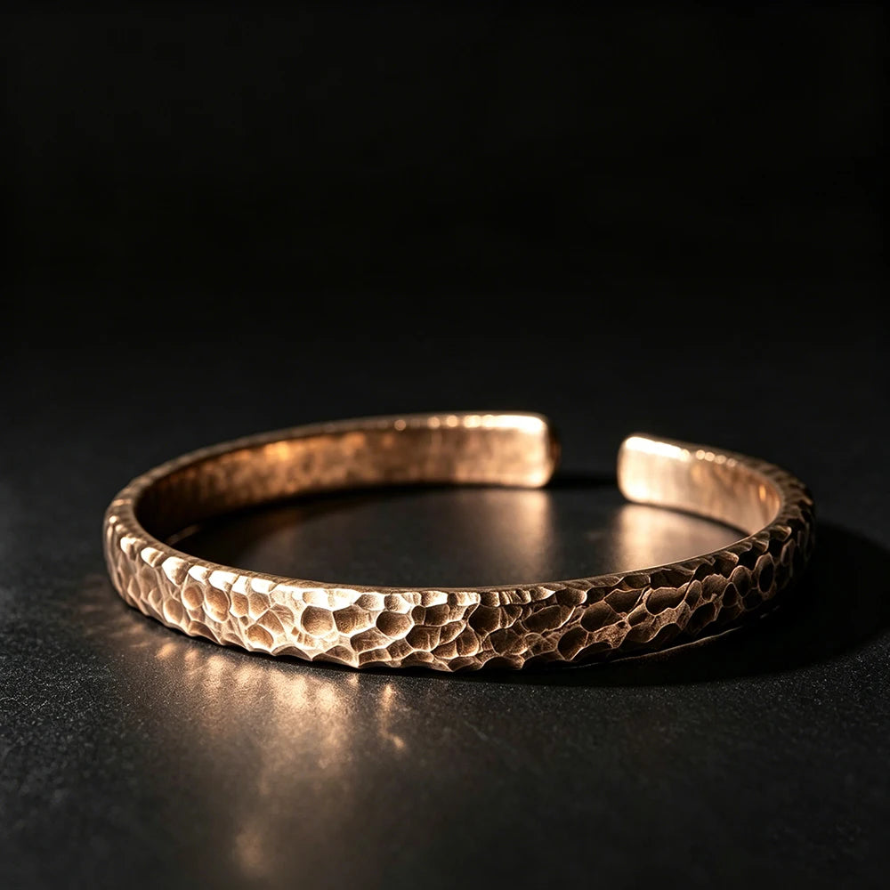 Pulseira de Metal Cobre Sólido Martelado Rústica Vintage Punk Unissex Bracelete Ajustável Joia Viking Presente para Homens e Mulheres