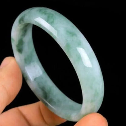Brazalete de jade verde de 52 a 66 mm
