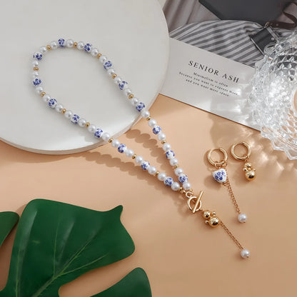 Novo colar com pingente de cabaça em estilo chinês para mulheres, com porcelana azul e branca e pérolas artificiais, joia de pescoço moderna e elegante.
