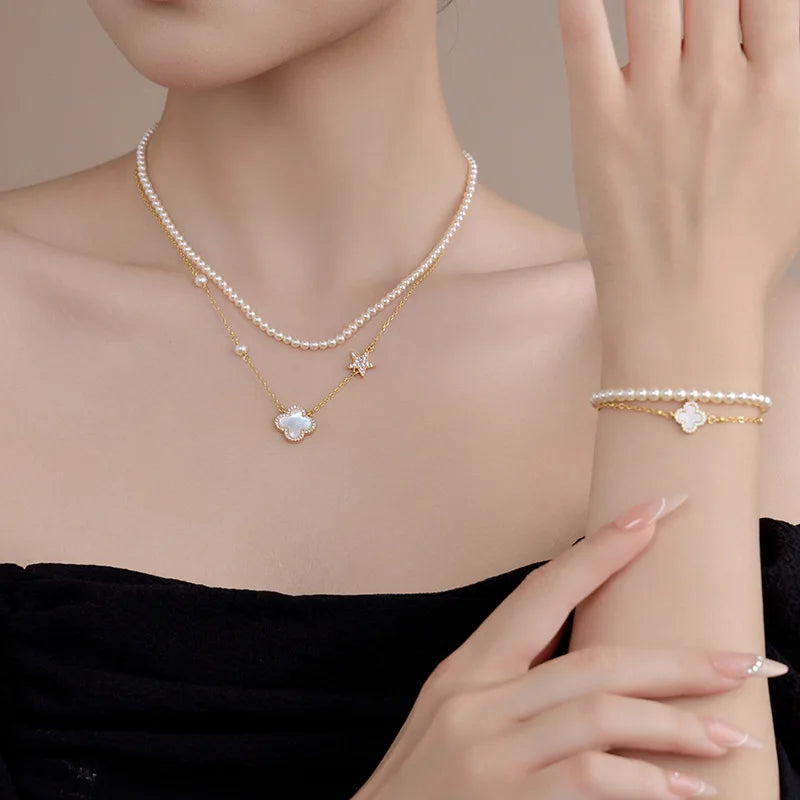 Colar de Trevo de Quatro Folhas em Madrepérola de Dupla Camada, Joia Empilhável de Design Simples e Luxuoso para Mulheres