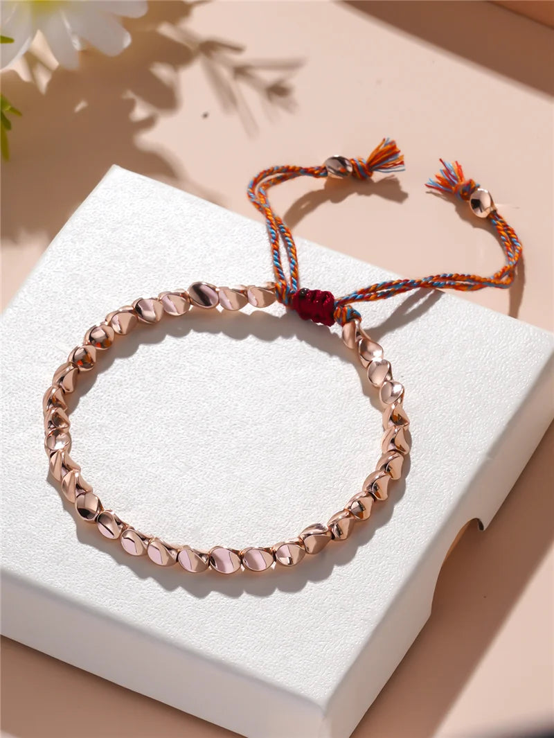 Pulseiras Budistas Tibetanas Feitas à Mão para Mulheres, Pulseira de Corda com Contas de Cobre Irregulares e Amuletos para Mulheres
