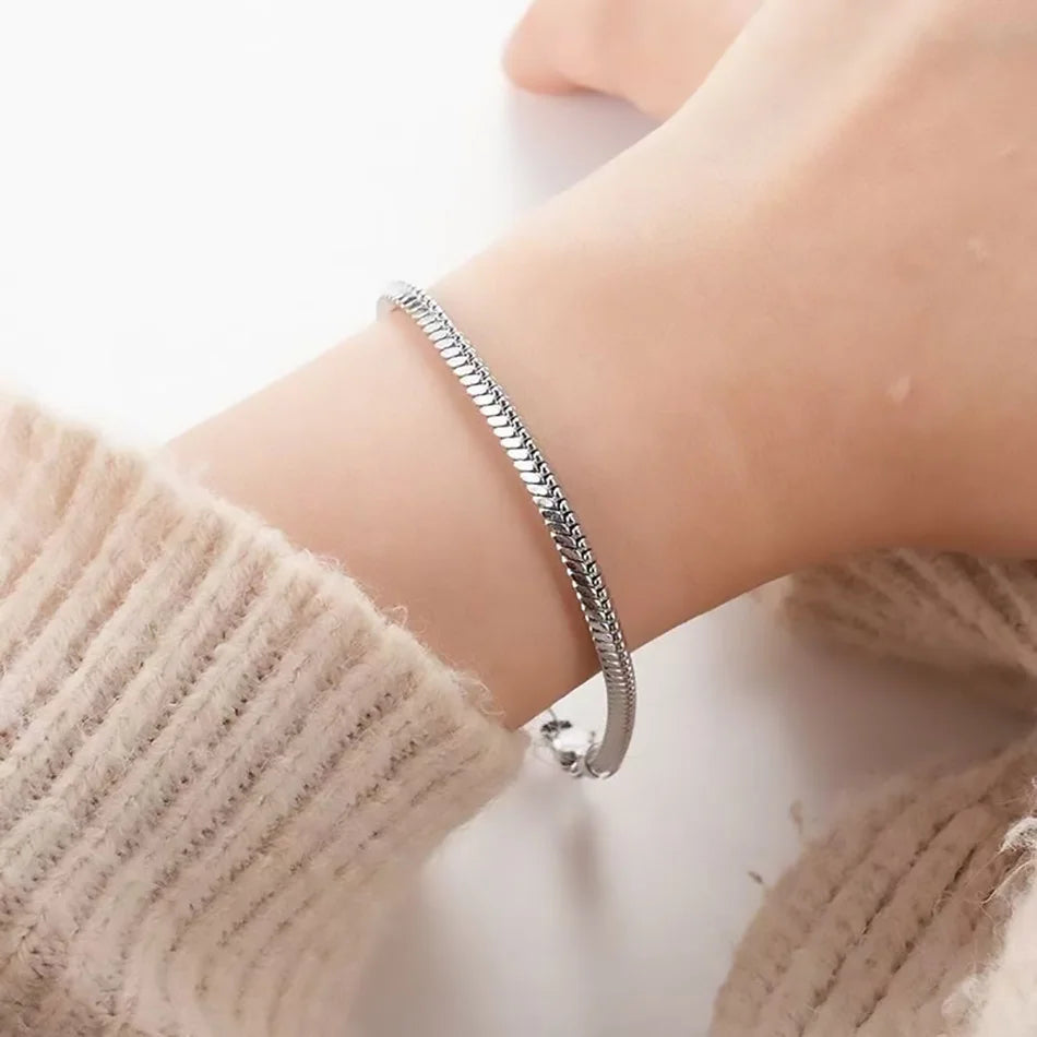 Pulsera Hilo Lunar · Cadena de 3 mm
