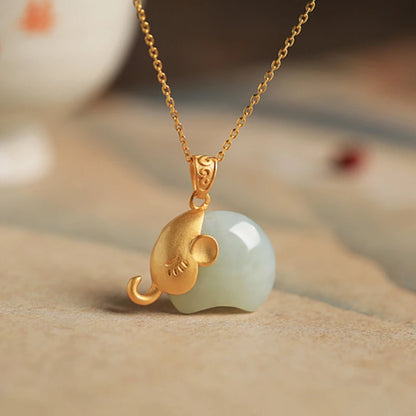 Natural Hotan Jade Branco Bonito Pequeno elefante Colar de Pingente Simples Estilo Chinês Retro Antigo Ofício Ouro jóias para as mulheres