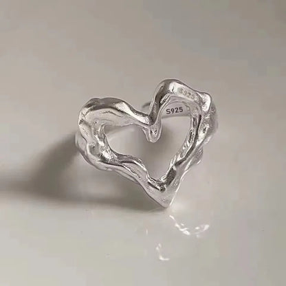 Anillo minimalista de piedra lunar