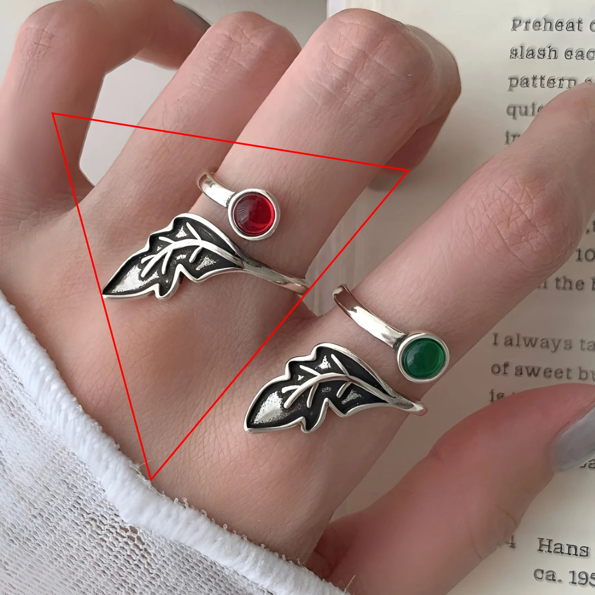 Anillo minimalista de piedra lunar