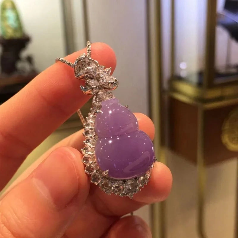 Estilo chinês Natural Calcedônia Clavícula Cadeia para Mulheres, Pingente Cabaça Violeta, Requintado e Colar Estéreo de Alta Qualidade