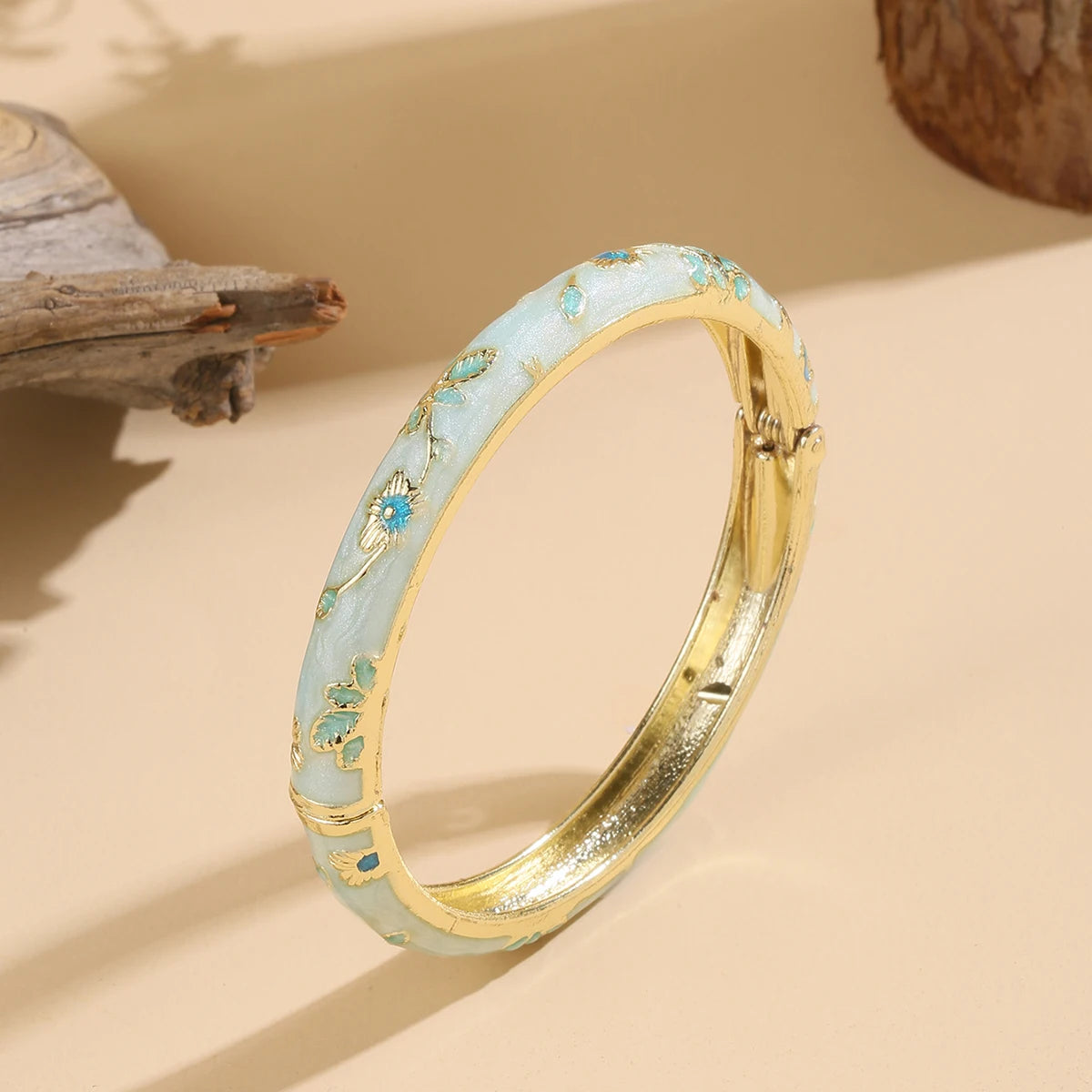 Brazalete Jardín · Estilo Cloisonné