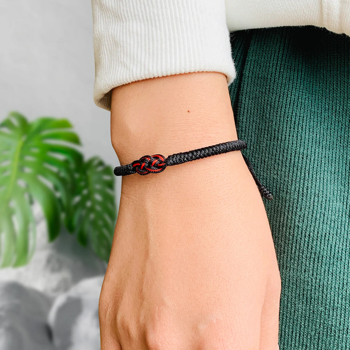 Pulsera Nudo Vajra · Ajustable