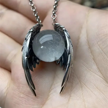 Collar Alas Nocturnas · Colgante Esférico