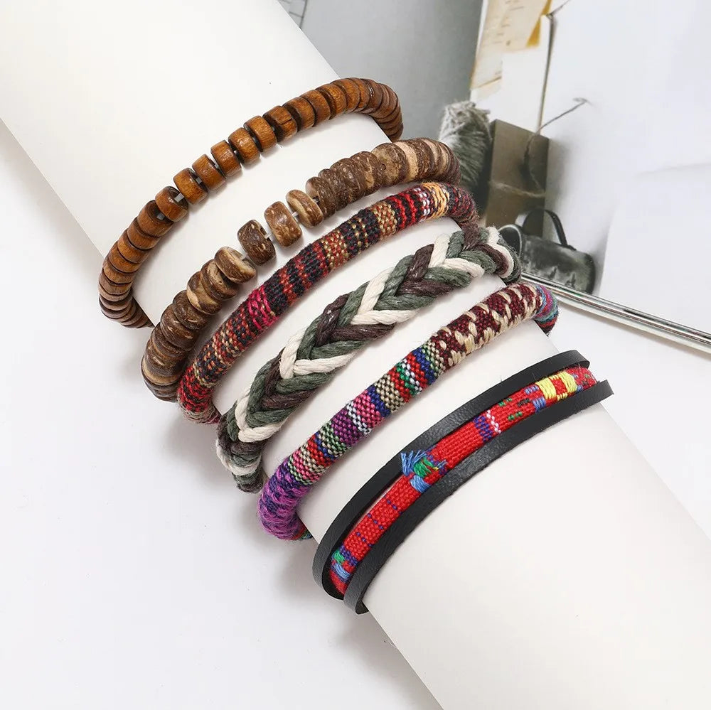 Pulseira de couro boêmio masculina, pulseira tecida à mão, pulseira de contas de madeira para homens, pulseira com pingente, joias masculinas